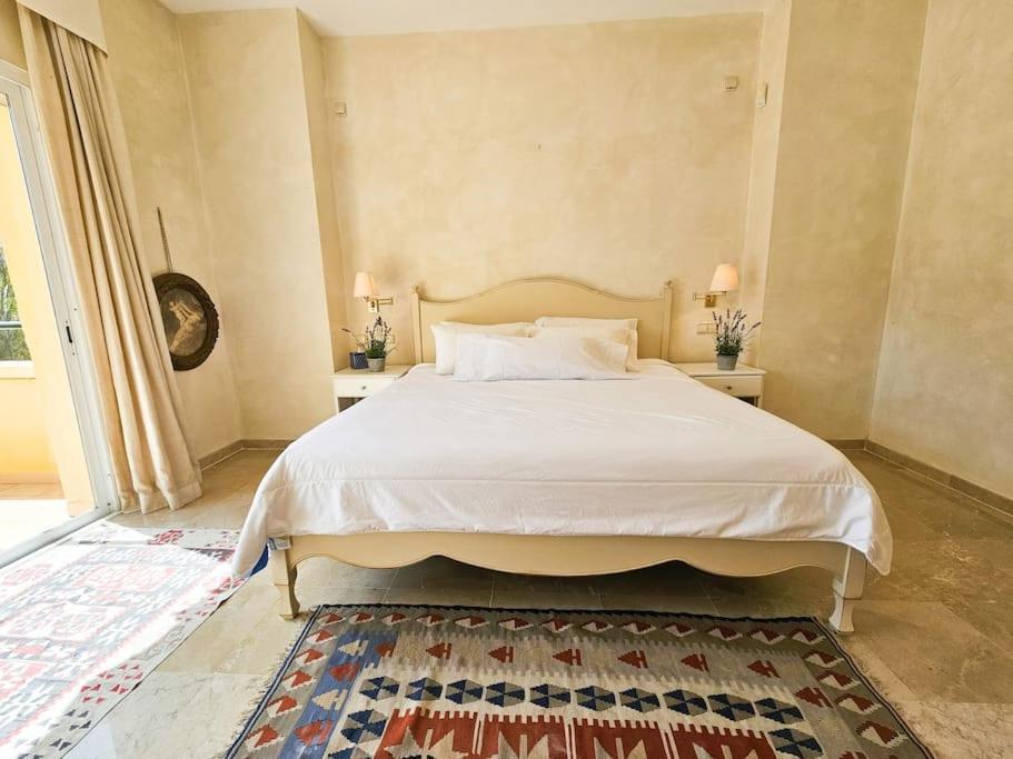 Greenlife - Spacious In Rio Real Marbella